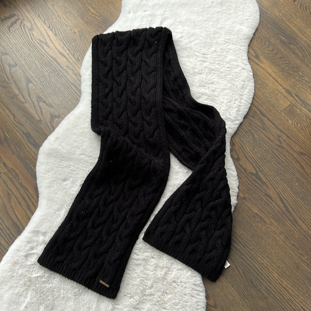 Michael Kors black cable knit scarf - Picture 3 of 3